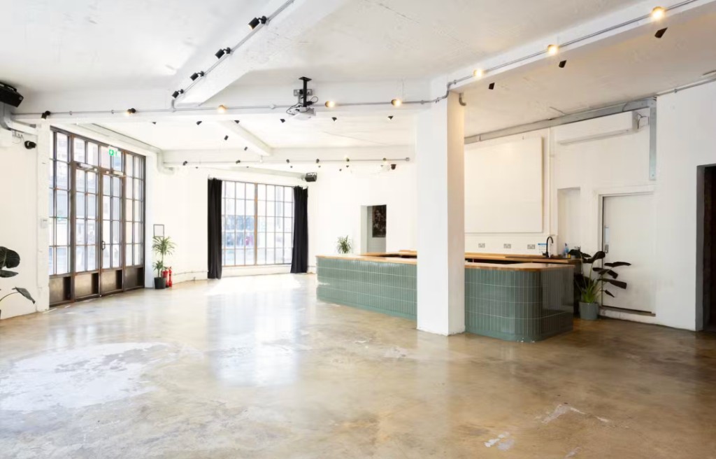 Bright white-walled studio space at Kachette Annex